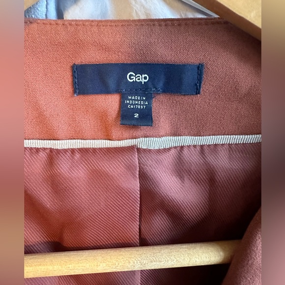 Collarless GAP blazer, salmon/terra cotta, Size 2 - Picture 2 of 3